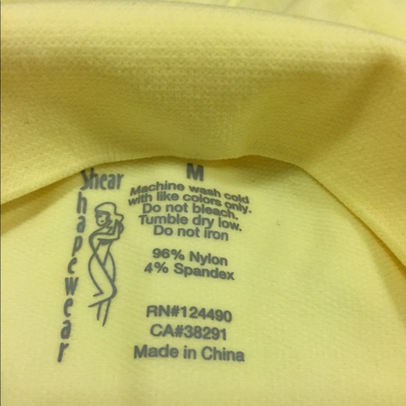 NWOT Shear Shapewear Medium Top - Picture 3 of 3